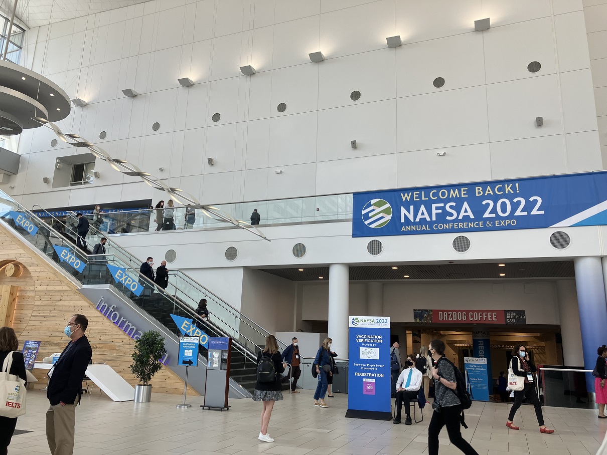 会場ロビー (NAFSA2022)