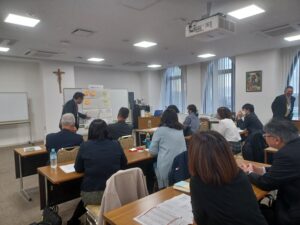 ディスカッション内容の共有・報告の様子（札幌）